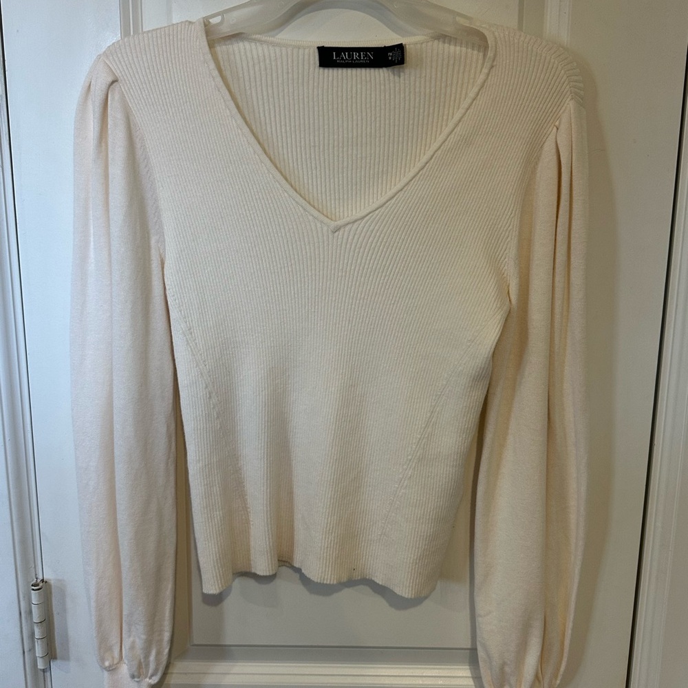 Lauren Ralph Lauren Women's V-Neck Sweater in Cream